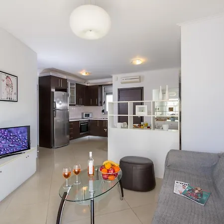 Sweet Breeze Apartment *